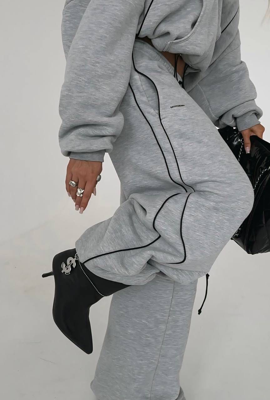 Gorgonize Essential Oversized Set – Luxe Hoodie & Jogger