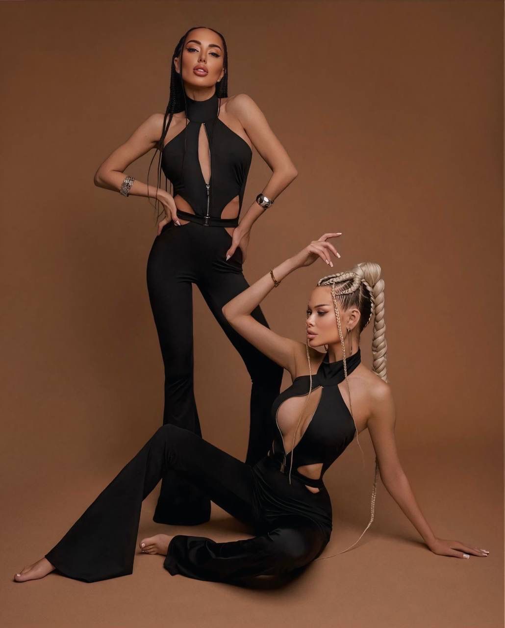 Gorgonize Cut-Out Sculpt Jumpsuit – Flared Leg Statement Piece