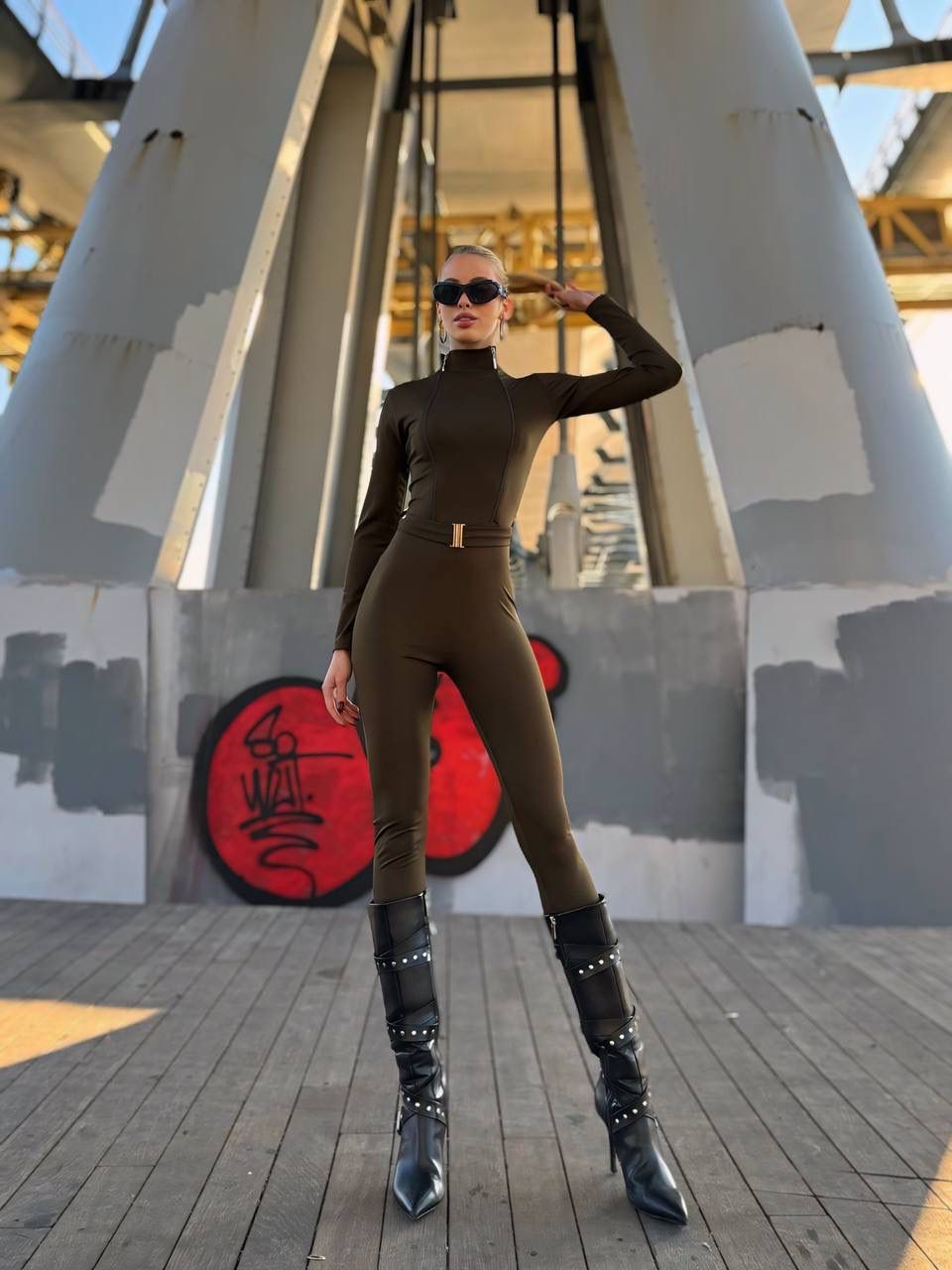 GORGONIZE Sculpt Contour Jumpsuit - Black