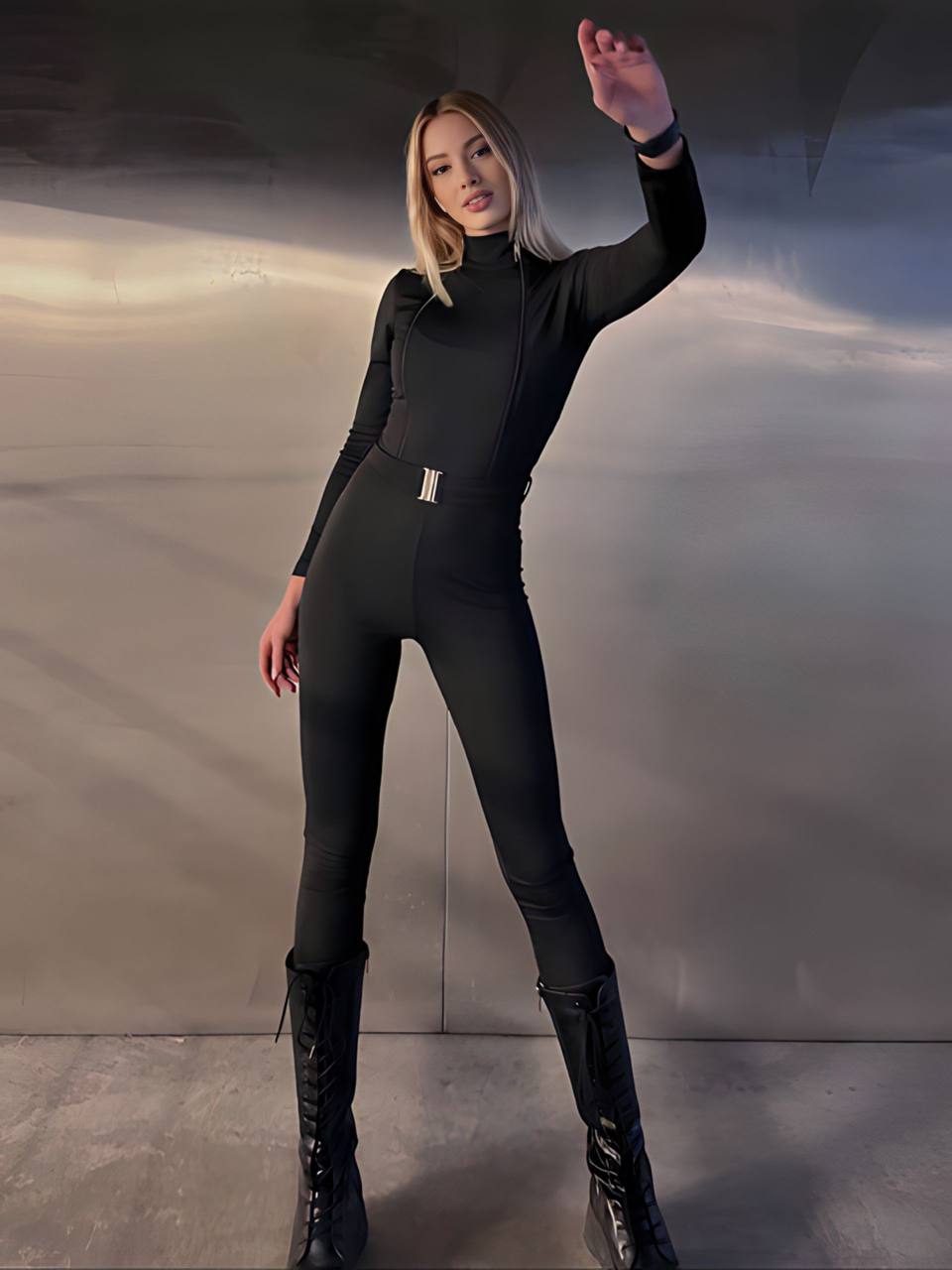 GORGONIZE Sculpt Contour Jumpsuit - Black